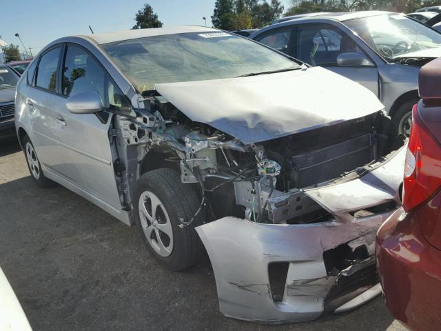 JTDKN3DU3F0407313 - 2015 TOYOTA PRIUS SILVER photo 1