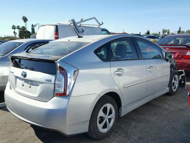 JTDKN3DU3F0407313 - 2015 TOYOTA PRIUS SILVER photo 4