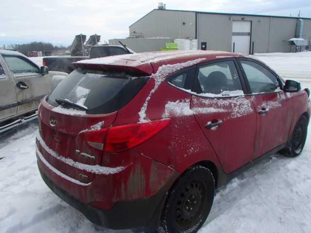 KM8JTCAC4DU554108 - 2013 HYUNDAI TUCSON GL BURGUNDY photo 4