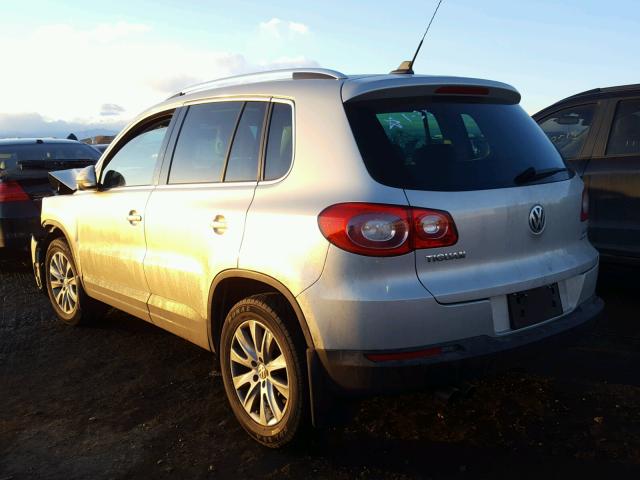 WVGBV75N59W519641 - 2009 VOLKSWAGEN TIGUAN SE SILVER photo 3