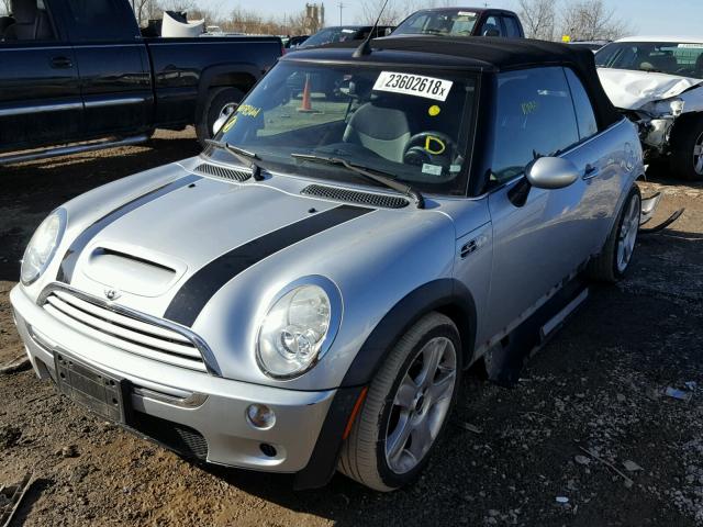 WMWRH335X5TF83661 - 2005 MINI COOPER S SILVER photo 2