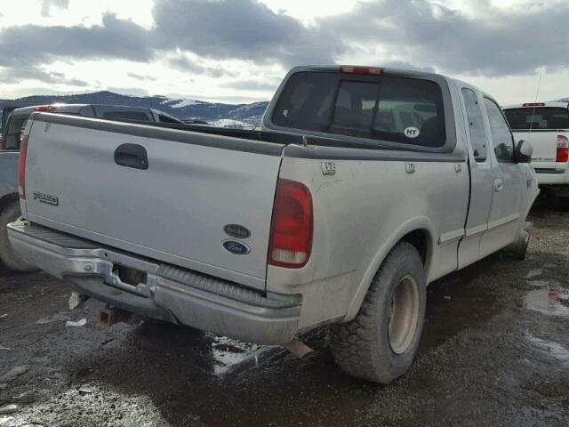 1FTPX28L5WNB26922 - 1998 FORD F250 SILVER photo 4