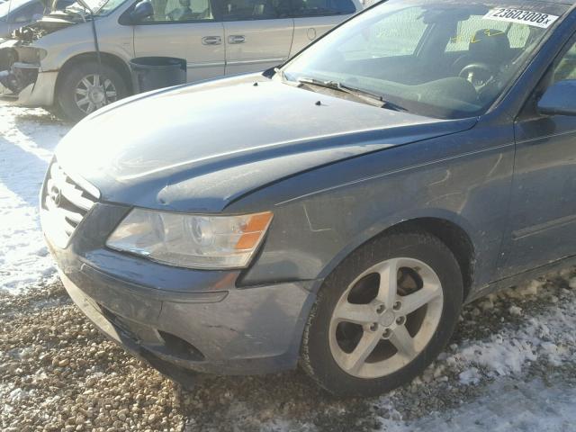 5NPEU46F39H435866 - 2009 HYUNDAI SONATA SE GRAY photo 9