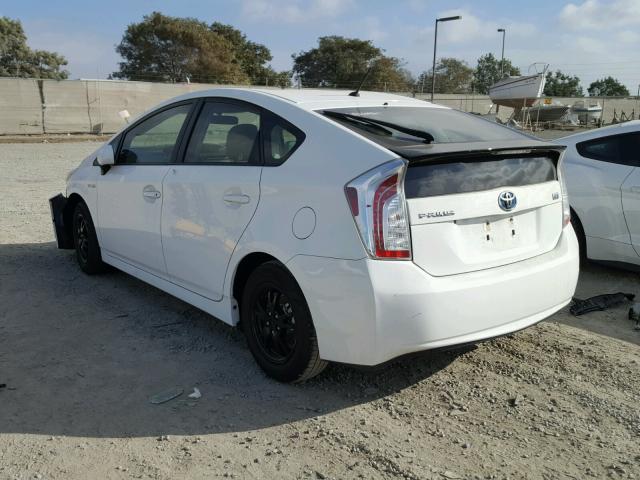 JTDKN3DU3D5634601 - 2013 TOYOTA PRIUS WHITE photo 3