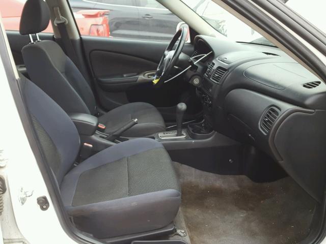 3N1AB51D74L735017 - 2004 NISSAN SENTRA SE- WHITE photo 5