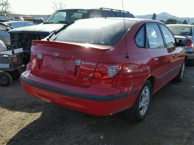 KMHDN56D05U164922 - 2005 HYUNDAI ELANTRA GL RED photo 4