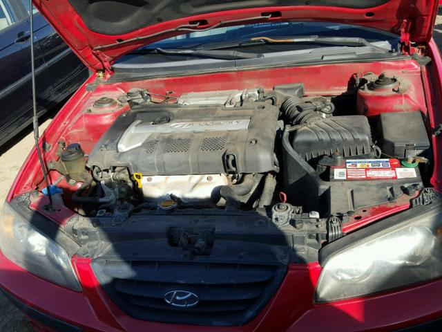 KMHDN56D05U164922 - 2005 HYUNDAI ELANTRA GL RED photo 7