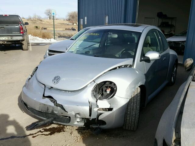 3VWSW31C77M518158 - 2007 VOLKSWAGEN NEW BEETLE SILVER photo 2