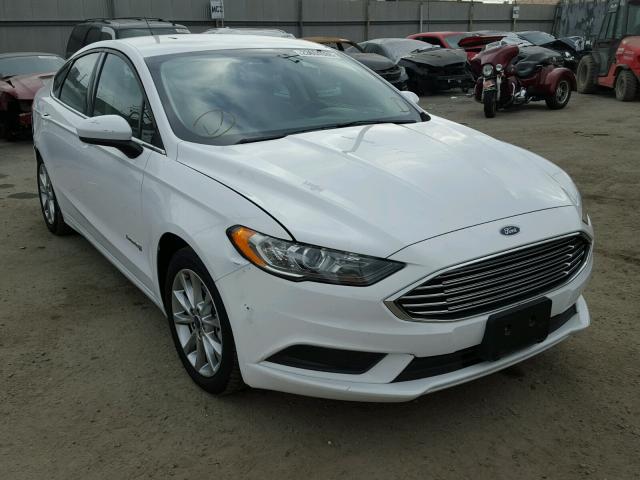 3FA6P0LU9HR242176 - 2017 FORD FUSION SE WHITE photo 1