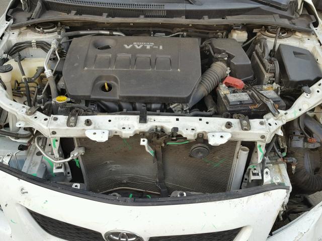 2T1BU4EE3AC439743 - 2010 TOYOTA COROLLA BA WHITE photo 7