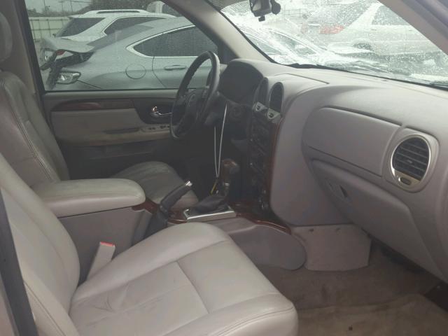 1GKDT13SX52269795 - 2005 GMC ENVOY SILVER photo 5