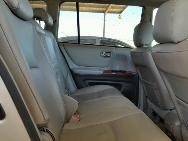 JTEDP21A840031675 - 2004 TOYOTA HIGHLANDER SILVER photo 6