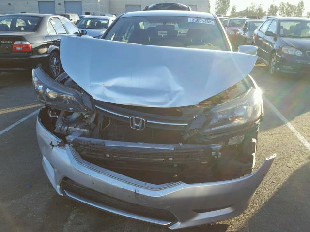 1HGCR2F33DA176204 - 2013 HONDA ACCORD LX SILVER photo 9