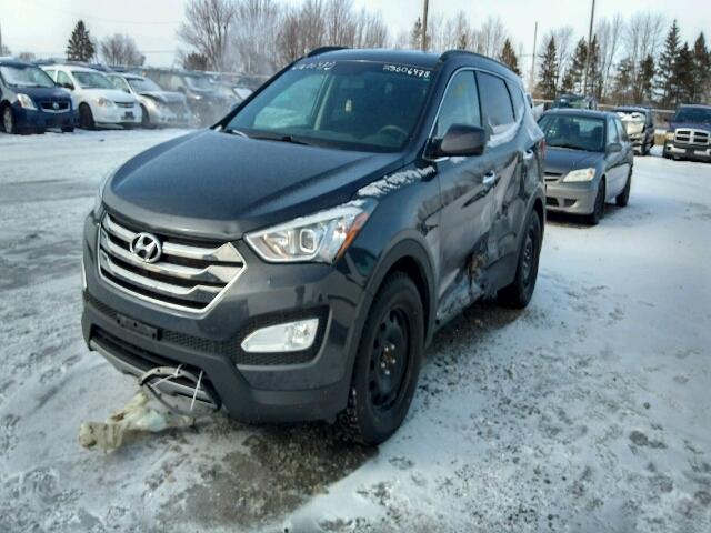 5XYZU3LB7GG335397 - 2016 HYUNDAI SANTA FE S GRAY photo 2