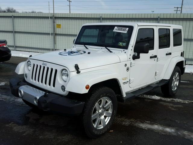 1C4BJWEG9FL531381 - 2015 JEEP WRANGLER U WHITE photo 2