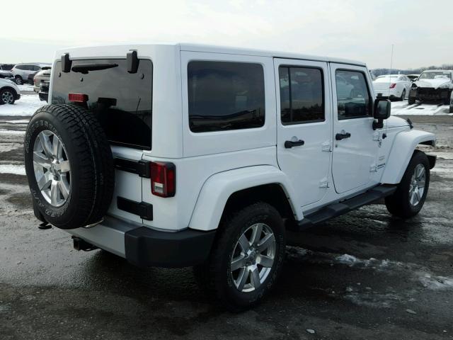 1C4BJWEG9FL531381 - 2015 JEEP WRANGLER U WHITE photo 4