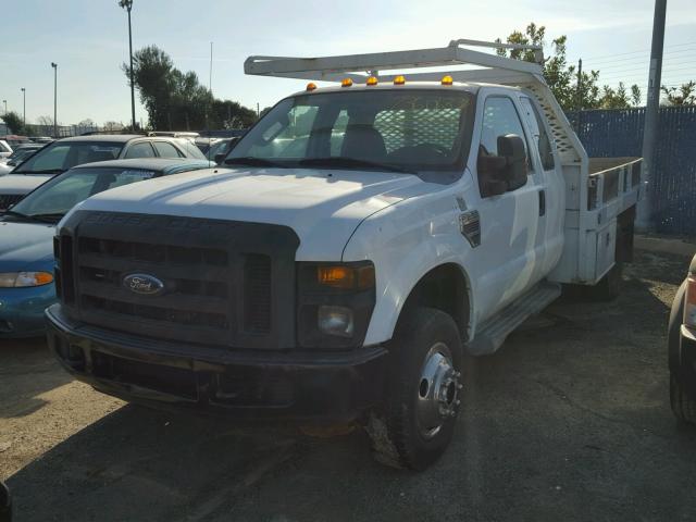 1FDWX37R28EA50310 - 2008 FORD F350 SUPER WHITE photo 2