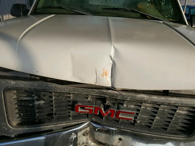 1GTGK24R4WZ547306 - 1998 GMC SIERRA K25 WHITE photo 7