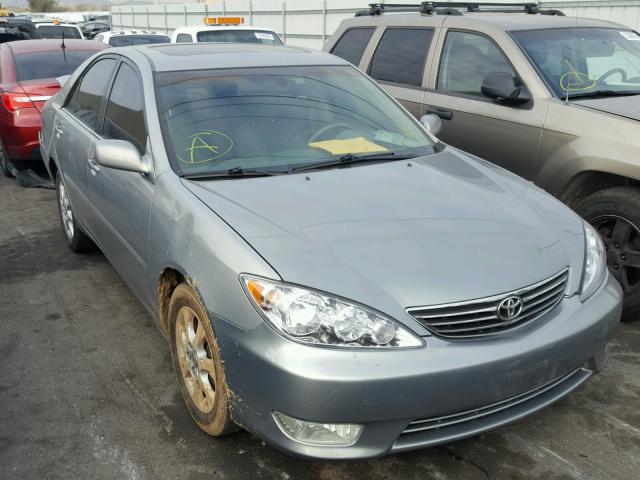 4T1BE32K55U557962 - 2005 TOYOTA CAMRY LE SILVER photo 1