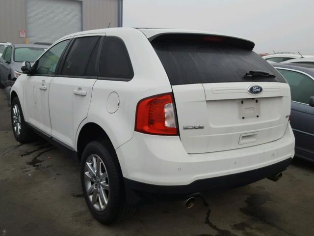 2FMDK3JC8CBA63528 - 2012 FORD EDGE SEL WHITE photo 3