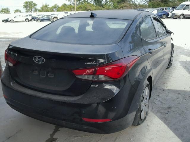 5NPDH4AE0GH734159 - 2016 HYUNDAI ELANTRA SE BLACK photo 4