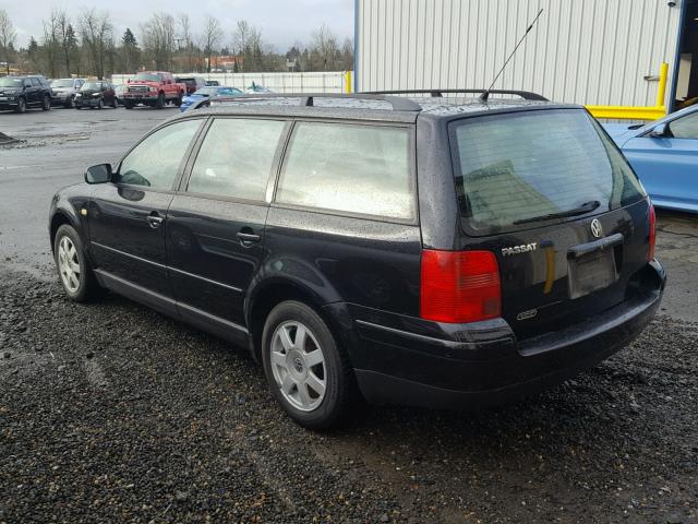 WVWNA63B8XE246309 - 1999 VOLKSWAGEN PASSAT GLS BLACK photo 3