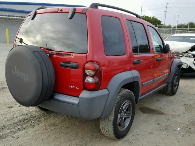 1J4GK48K85W565312 - 2005 JEEP LIBERTY SP RED photo 4