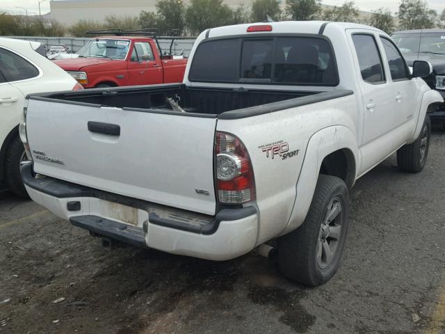 3TMLU4EN8CM087693 - 2012 TOYOTA TACOMA DOU WHITE photo 4