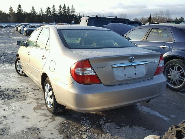 JTDBE32K230217452 - 2003 TOYOTA CAMRY LE BEIGE photo 3