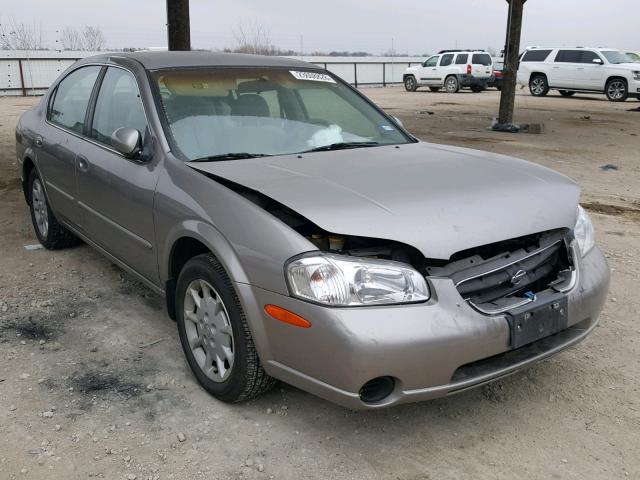 JN1CA31D5YT534895 - 2000 NISSAN MAXIMA GLE SILVER photo 1