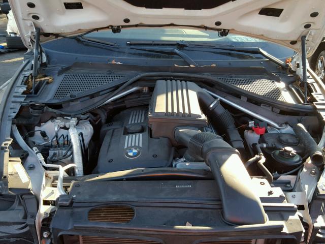 5UXFE435X9L263195 - 2009 BMW X5 XDRIVE3 Ақ фото 7