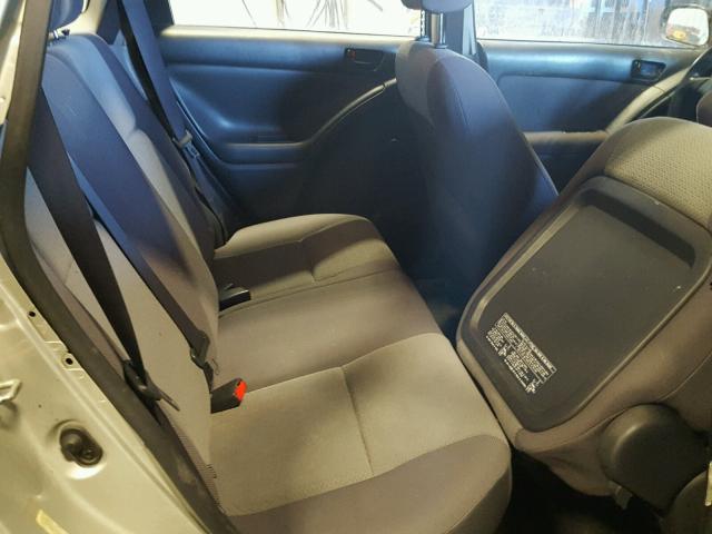 2T1KR32E23C073258 - 2003 TOYOTA MATRIX 银色 照片 6