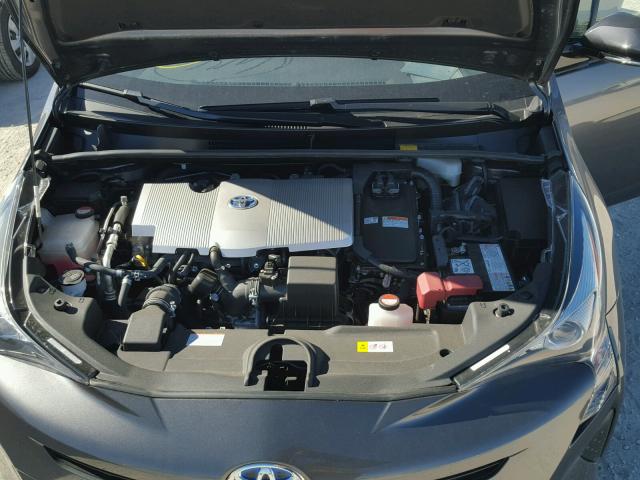 JTDKARFU3G3520559 - 2016 TOYOTA PRIUS BLACK photo 7