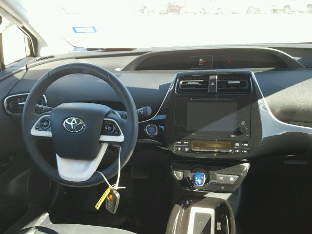 JTDKARFU3G3520559 - 2016 TOYOTA PRIUS BLACK photo 9