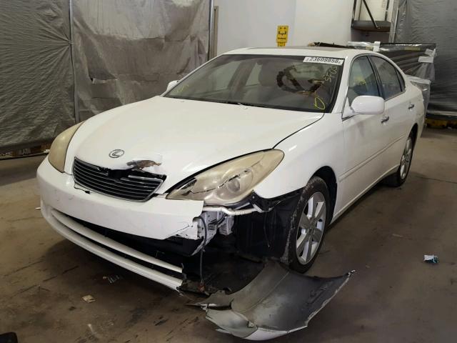 JTHBA30G155057188 - 2005 LEXUS ES 330 WHITE photo 2