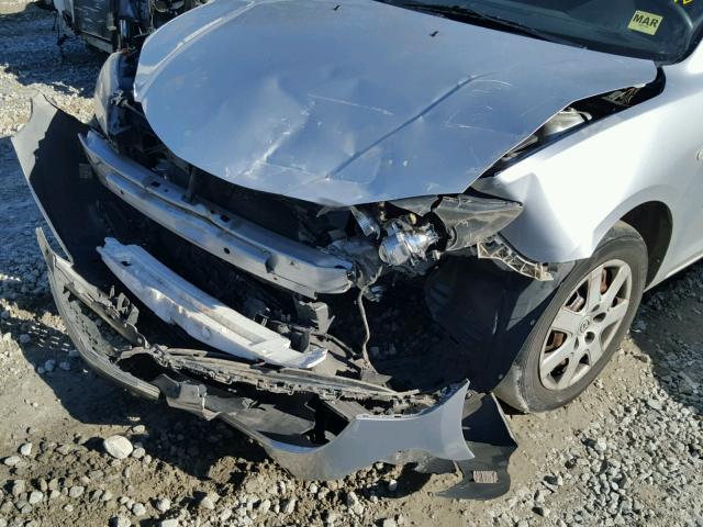 JM1BK12F181827747 - 2008 MAZDA 3 I SILVER photo 9