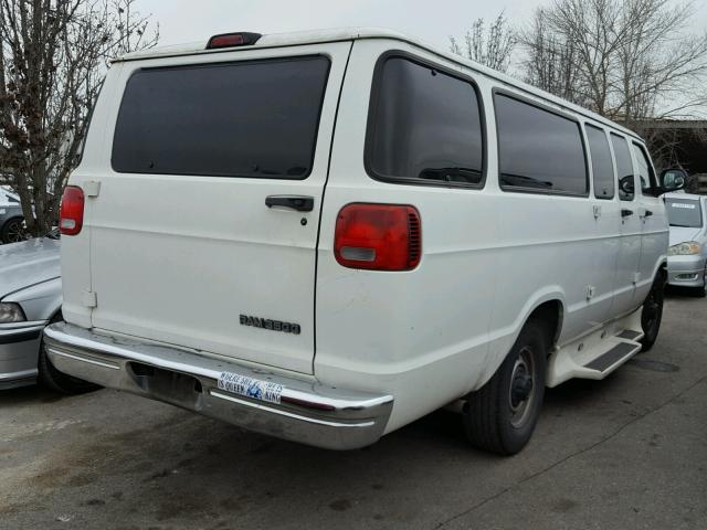 2B6KB31Z6XK571233 - 1999 DODGE RAM VAN B3 WHITE photo 4