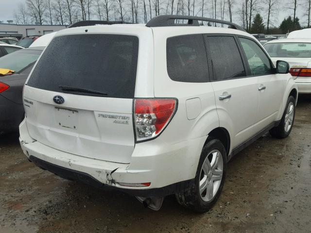 JF2SH6CC3AH734694 - 2010 SUBARU FORESTER 2 WHITE photo 4