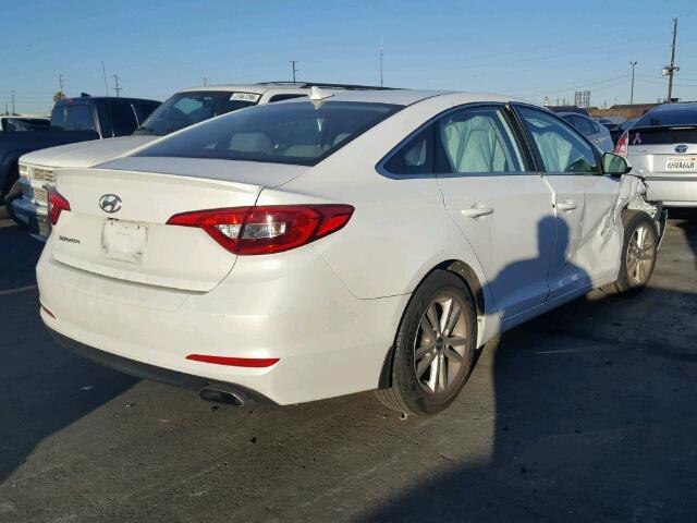 5NPE24AF3FH202370 - 2015 HYUNDAI SONATA SE WHITE photo 4