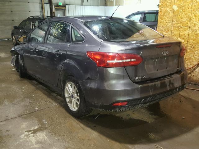 1FADP3F26HL223618 - 2017 FORD FOCUS SE GRAY photo 3