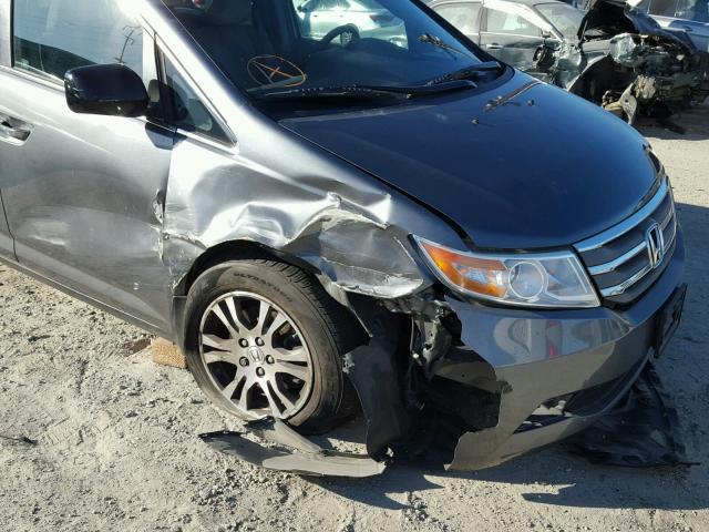 5FNRL5H46CB005860 - 2012 HONDA ODYSSEY EX GRAY photo 9