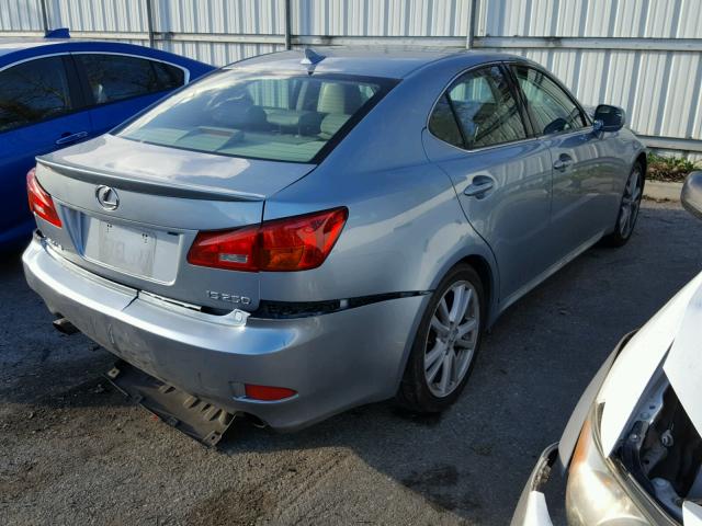 JTHBK262372041243 - 2007 LEXUS IS 250 SILVER photo 4