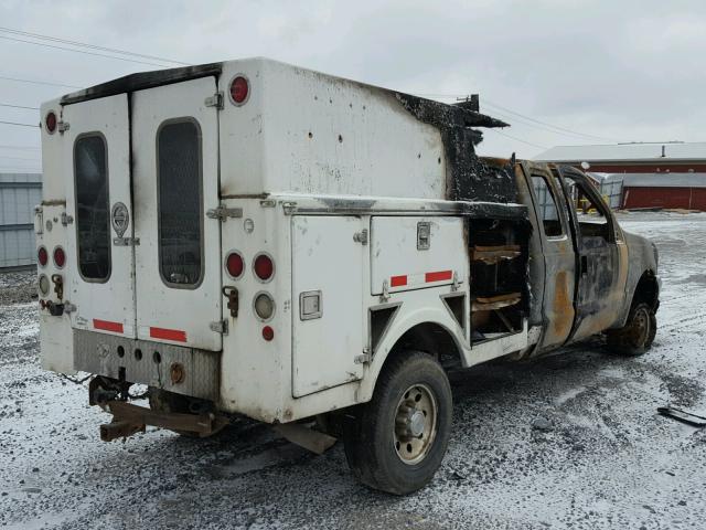 1FTSX31F51ED05216 - 2001 FORD F350 SRW S WHITE photo 4