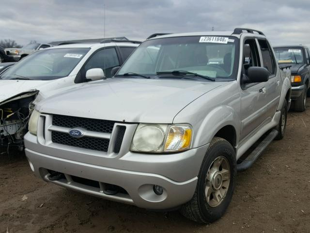 1FMZU77K74UB85847 - 2004 FORD EXPLORER S SILVER photo 2
