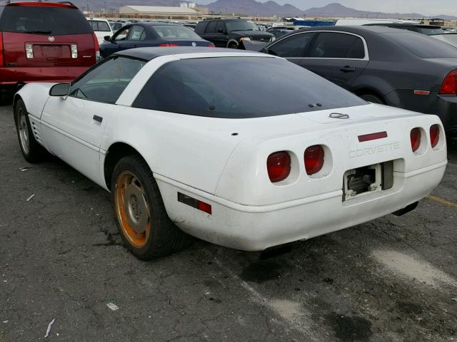 1G1YY23P8N5107817 - 1992 CHEVROLET CORVETTE WHITE photo 3