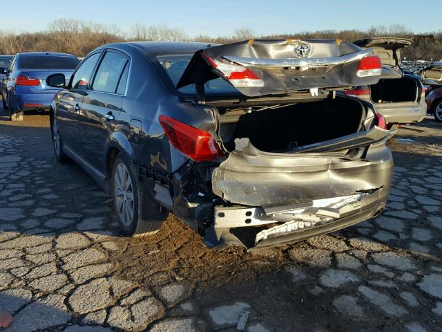 4T1BK3DB9BU411551 - 2011 TOYOTA AVALON BAS GRAY photo 3