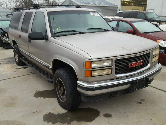 5GKFJ16R3XG531929 - 1999 CHEVROLET SUBURBAN GRAY photo 1