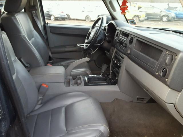 1J8HG48KX7C587031 - 2007 JEEP COMMANDER ნაცრისფერი ფოტო 5