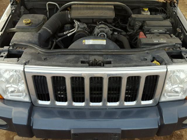 1J8HG48KX7C587031 - 2007 JEEP COMMANDER GRAY photo 7