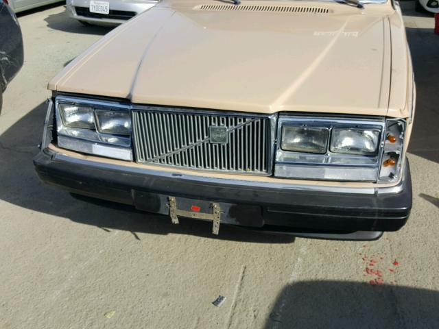 YV1AX8848E2983196 - 1984 VOLVO 244 DL GOLD photo 9